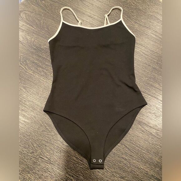 Forever 21 camisole bodysuit - Picture 1 of 5